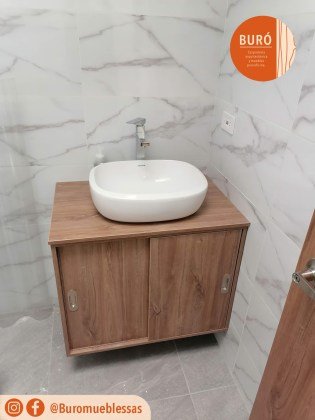Mueble baño flotante puertas 11.jpg